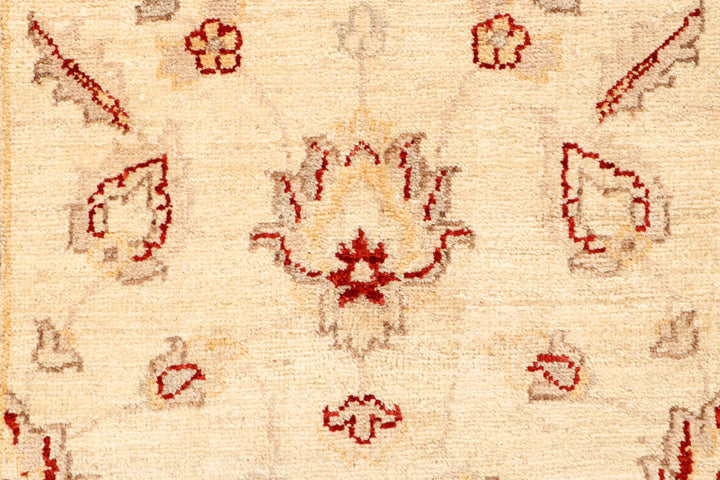 Blanched Almond Ziegler 2' 6 x 9' 5 - No. 65325 - ALRUG Rug Store