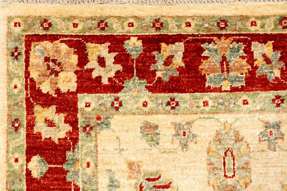 Blanched Almond Ziegler 2' 9 x 9' 6 - No. 65327 - ALRUG Rug Store