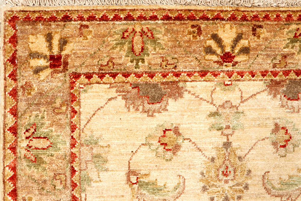 Navajo White Ziegler 2' 7 x 9' 9 - No. 65328 - ALRUG Rug Store