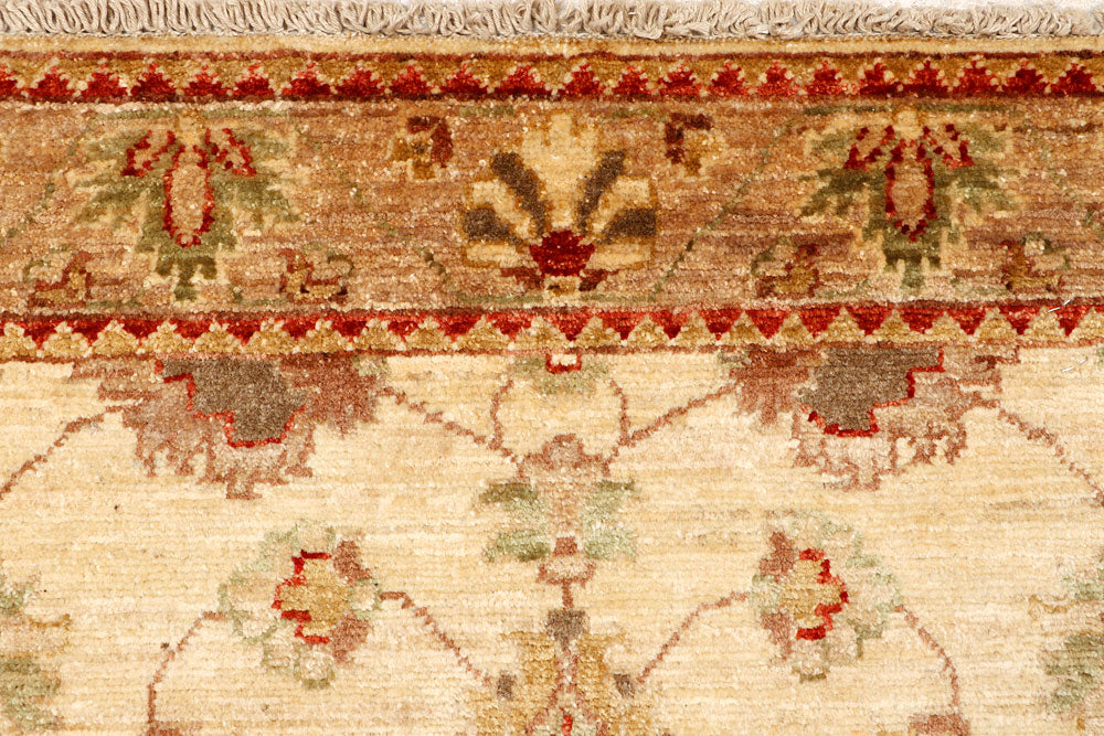 Navajo White Ziegler 2' 7 x 9' 9 - No. 65328 - ALRUG Rug Store