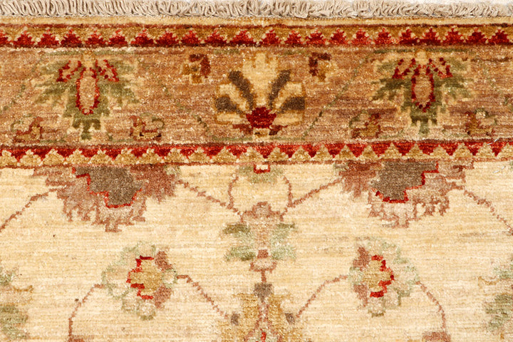 Navajo White Ziegler 2' 7 x 9' 9 - No. 65328 - ALRUG Rug Store