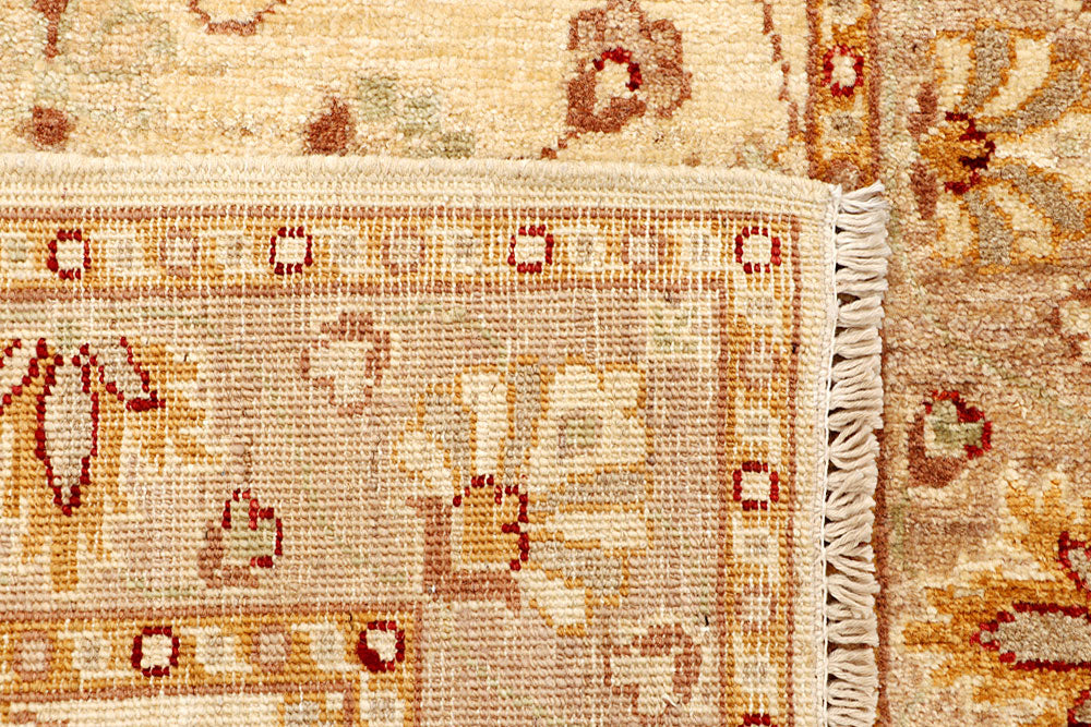 Bisque Ziegler 2' 9 x 9' 7 - No. 65330 - ALRUG Rug Store