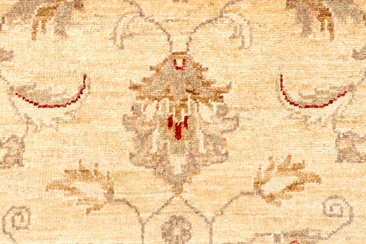 Bisque Ziegler 2' 7 x 9' 7 - No. 65331 - ALRUG Rug Store