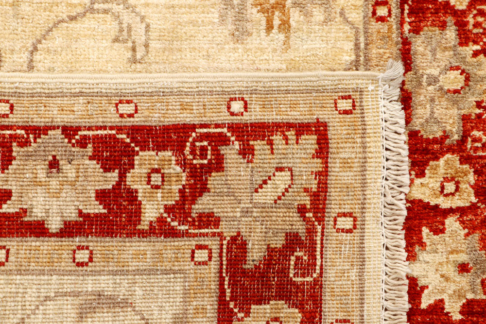 Bisque Ziegler 2' 7 x 9' 7 - No. 65331 - ALRUG Rug Store