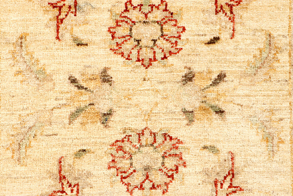 Navajo White Ziegler 2' 8 x 9' 10 - No. 65333 - ALRUG Rug Store