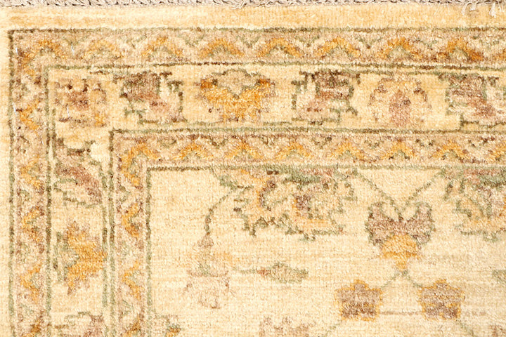 Blanched Almond Ziegler 2' 6 x 9' 7 - No. 65337 - ALRUG Rug Store