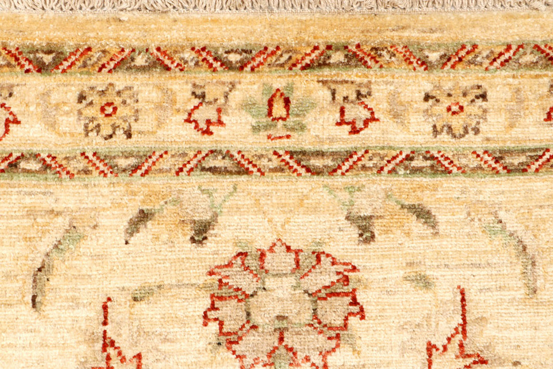 Navajo White Ziegler 2'  9" x 9'  9" - No. QA42429