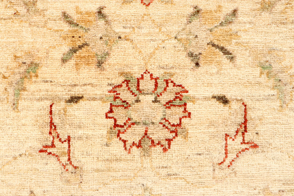 Navajo White Ziegler 2' 9 x 9' 9 - No. 65339 - ALRUG Rug Store
