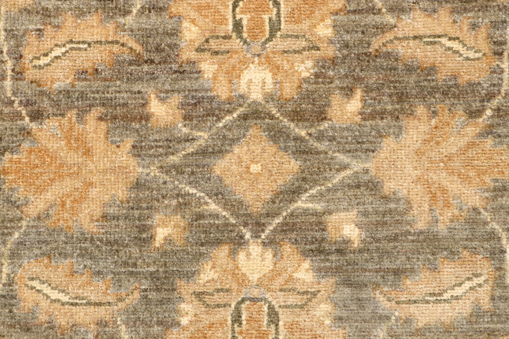 Tan Ziegler 2' 7 x 10' 6 - No. 65340 - ALRUG Rug Store