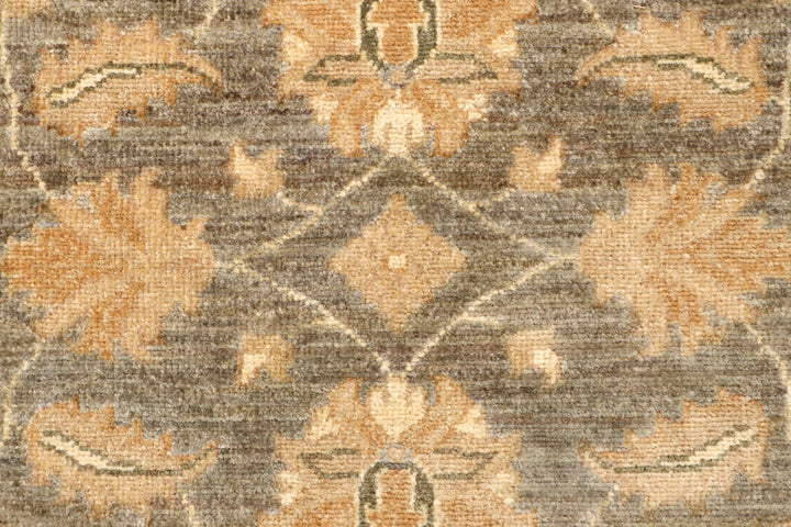 Tan Ziegler 2' 7 x 10' 6 - No. 65340 - ALRUG Rug Store