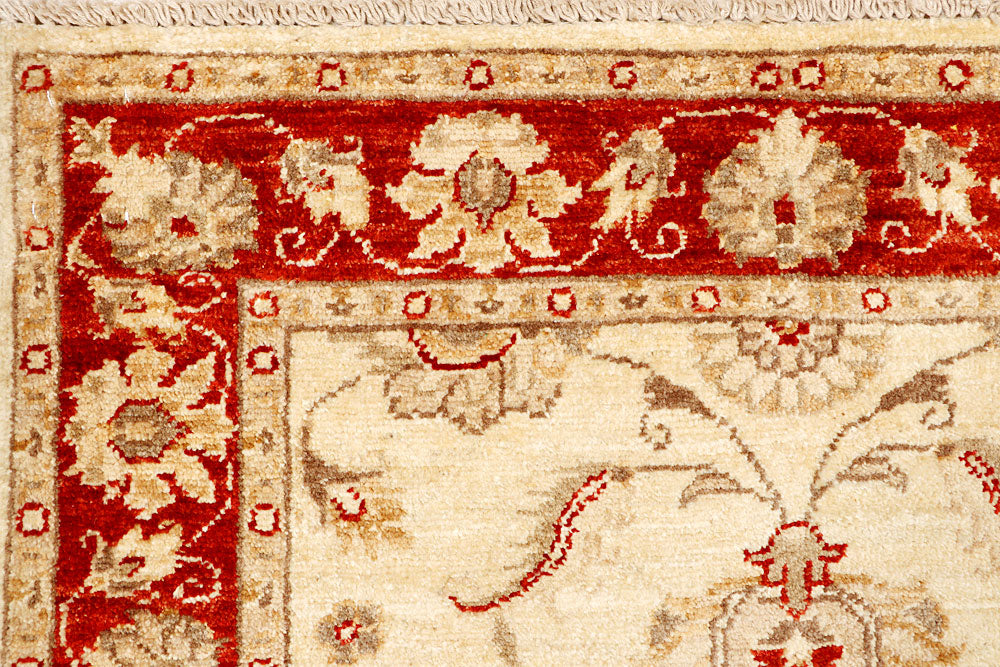 Blanched Almond Ziegler 2' 9 x 9' 5 - No. 65341 - ALRUG Rug Store