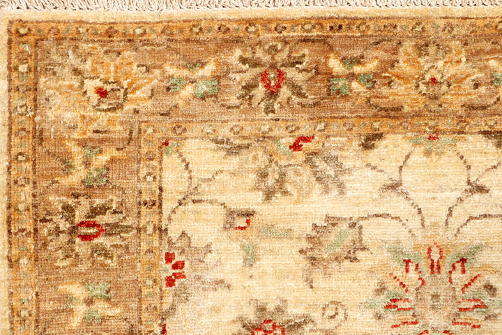 Navajo White Ziegler 2' 7 x 9' 7 - No. 65346 - ALRUG Rug Store