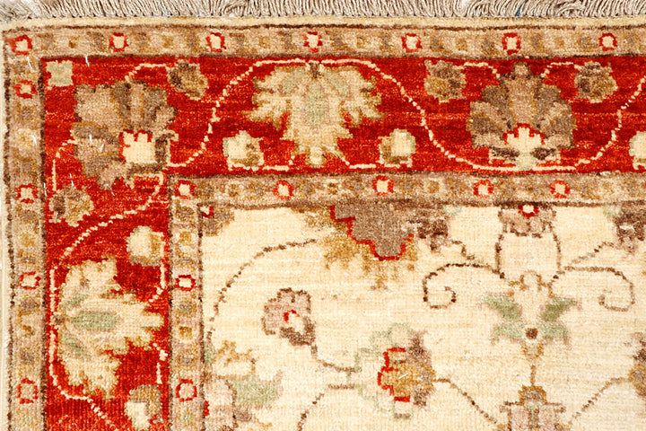 Cornsilk Ziegler 2' 7 x 10' 4 - No. 65348 - ALRUG Rug Store