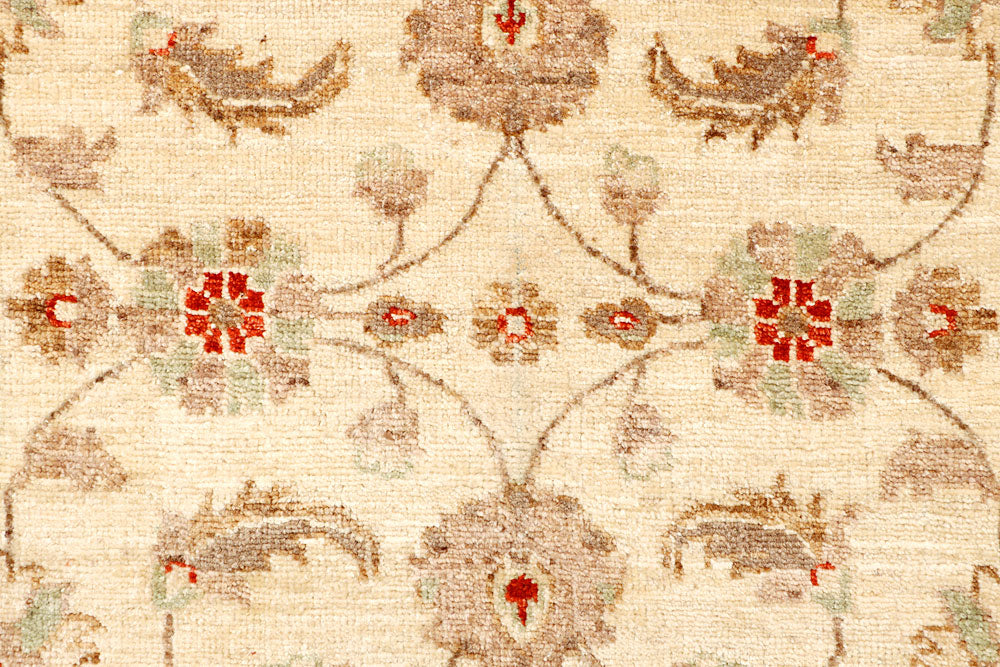 Cornsilk Ziegler 2' 7 x 10' 4 - No. 65348 - ALRUG Rug Store
