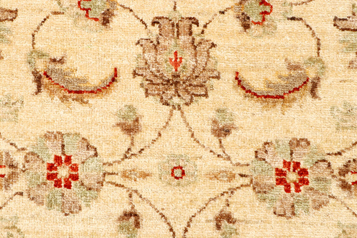 Blanched Almond Ziegler 2' 8 x 9' 9 - No. 65350 - ALRUG Rug Store