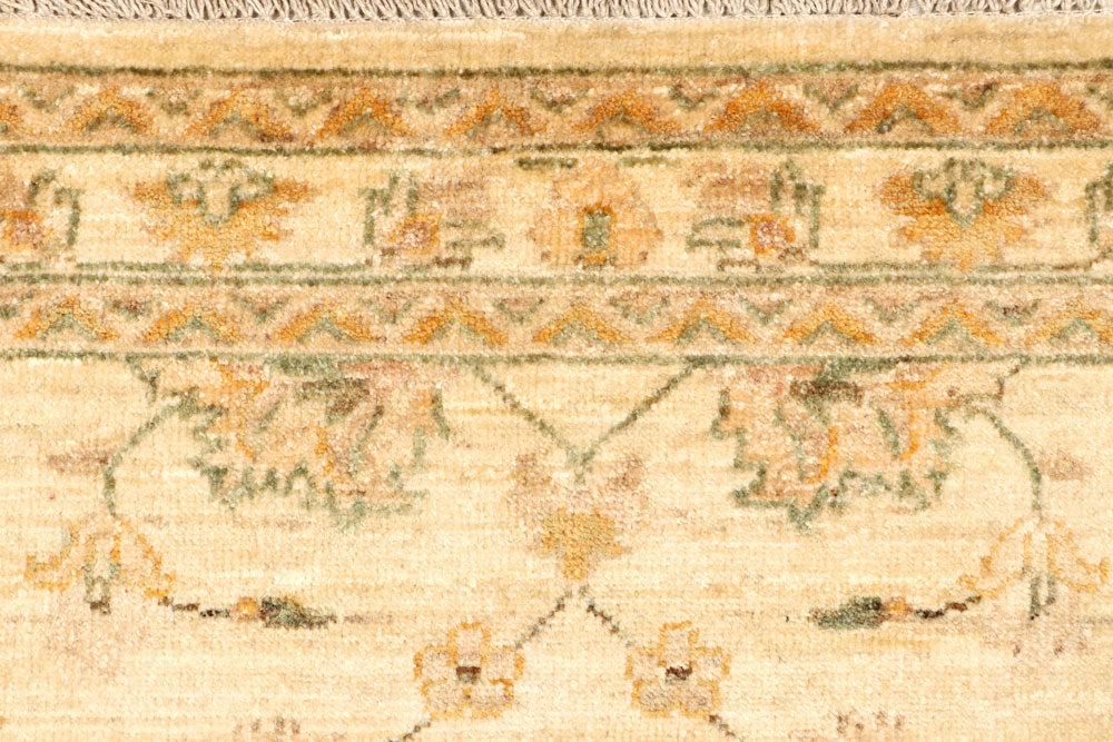 Navajo White Ziegler 2' 8 x 9' 10 - No. 65356 - ALRUG Rug Store