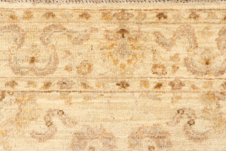 Blanched Almond Ziegler 2' 10 x 8' 2 - No. 65357 - ALRUG Rug Store