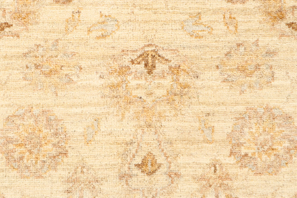 Blanched Almond Ziegler 2' 10 x 8' 2 - No. 65357 - ALRUG Rug Store