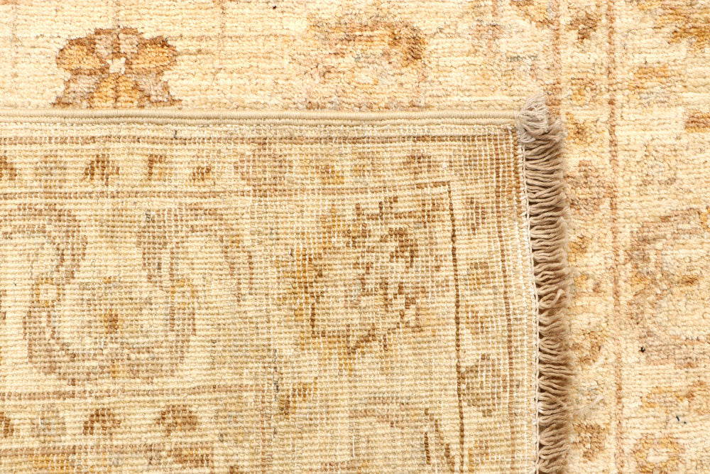 Blanched Almond Ziegler 2' 10 x 8' 2 - No. 65357 - ALRUG Rug Store