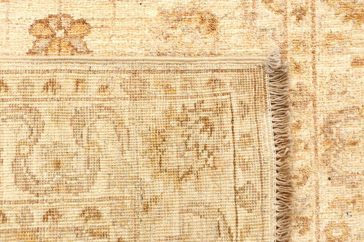 Blanched Almond Ziegler 2' 10 x 8' 2 - No. 65357 - ALRUG Rug Store