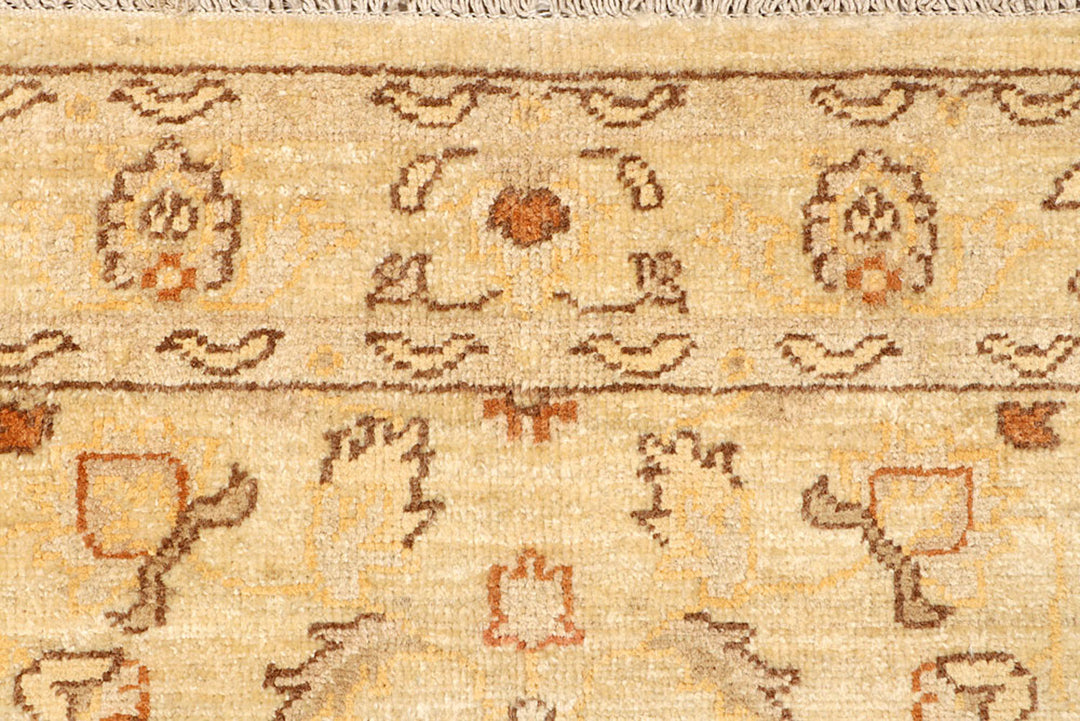 Navajo White Oushak 2'  7" x 11'  5" - No. QA82417