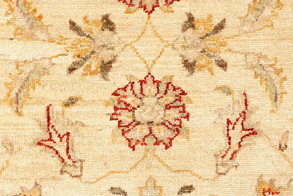 Bisque Oushak 2' 7 x 9' 10 - No. 65380 - ALRUG Rug Store