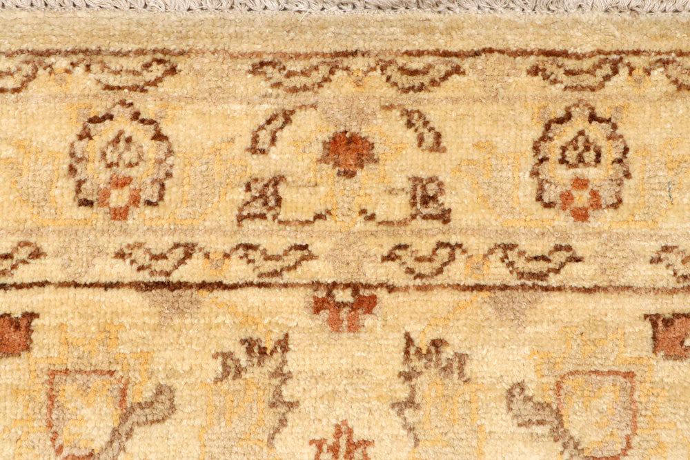 Navajo White Oushak 2' 5 x 11' 8 - No. 65381 - ALRUG Rug Store