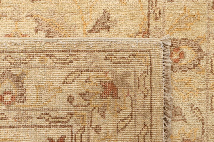 Navajo White Oushak 2' 5 x 11' 8 - No. 65381 - ALRUG Rug Store