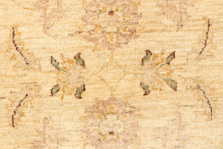 Navajo White Oushak 2' 9 x 7' 11 - No. 65382 - ALRUG Rug Store