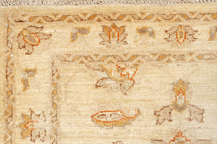 Navajo White Ziegler 2' 8 x 9' 9 - No. 65385 - ALRUG Rug Store