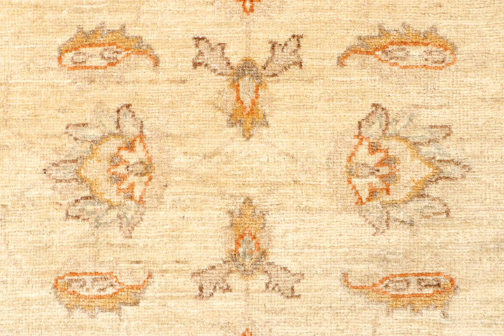 Navajo White Ziegler 2' 8 x 9' 9 - No. 65385 - ALRUG Rug Store