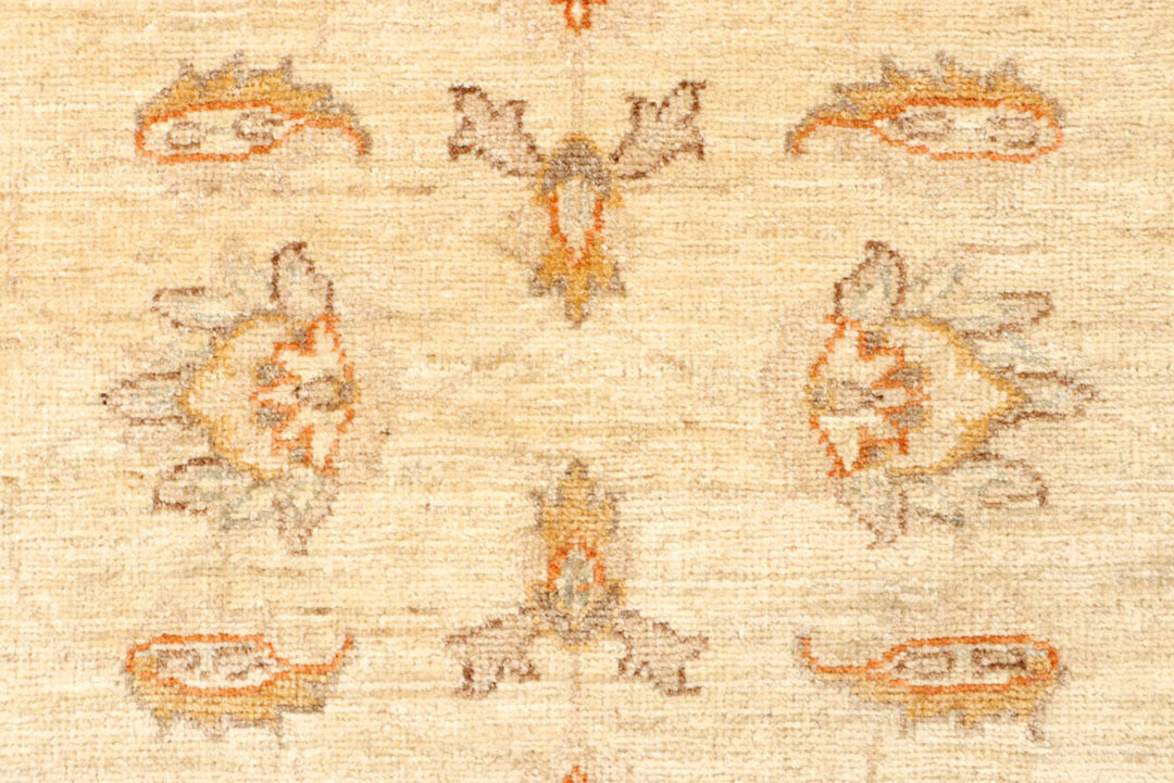 Navajo White Ziegler 2'  8" x 9'  9" - No. QA13232