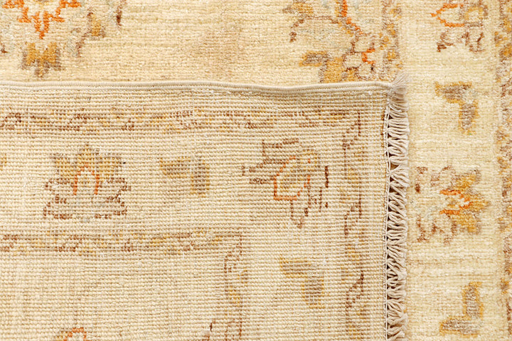 Navajo White Ziegler 2' 8 x 9' 9 - No. 65385 - ALRUG Rug Store