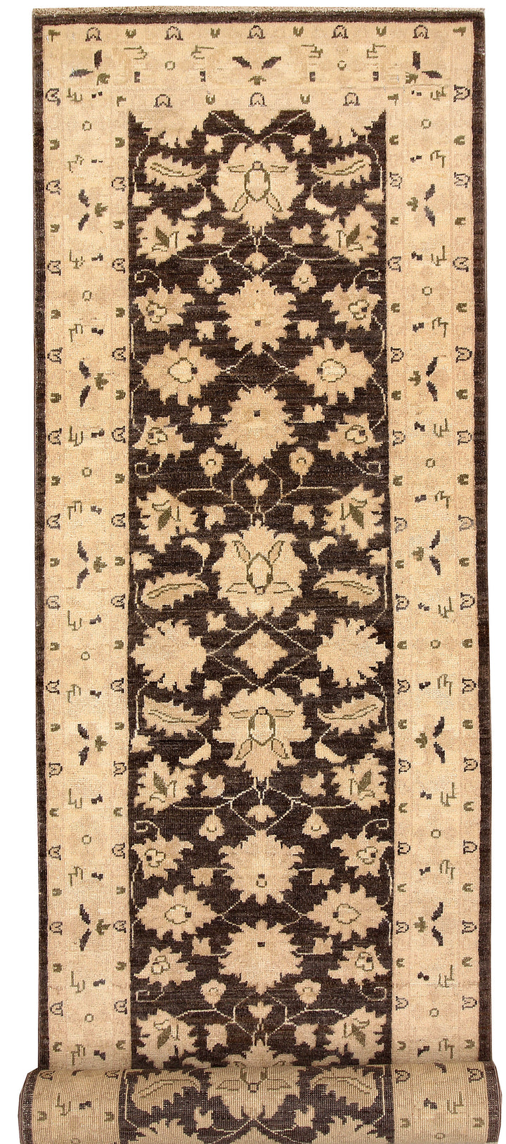 Saddle Brown Ziegler 2' 6 x 9' 11 - No. 65396 - ALRUG Rug Store