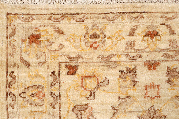 Tan Ziegler 2' 7 x 11' 5 - No. 65397 - ALRUG Rug Store