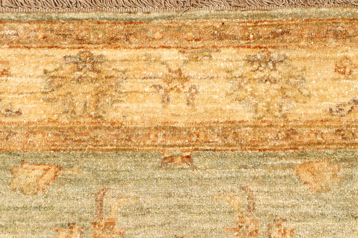 Antique White Oushak 2'  9" x 8'  8" - No. QA33375