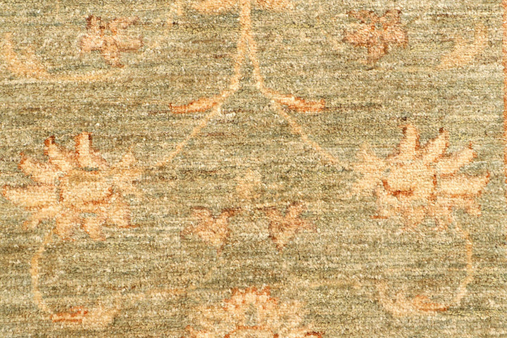 Antique White Oushak 2'  9" x 8'  8" - No. QA33375