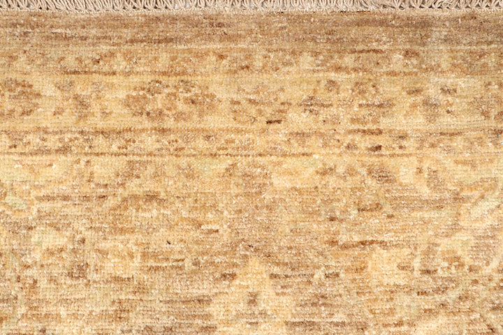 Tan Oushak 2' 7 x 10' 3 - No. 65424 - ALRUG Rug Store