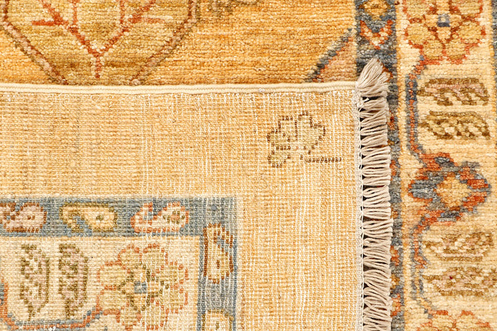 Sandy Brown Oushak 2' 7 x 8' 1 - No. 65431 - ALRUG Rug Store