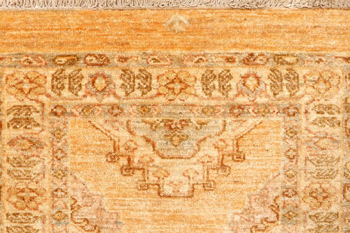 Peru Oushak 2'  9" x 8' " - No. QA19011