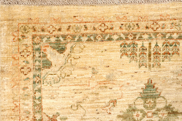 Blanched Almond Oushak 2'  10" x 7'  5" - No. QA27959