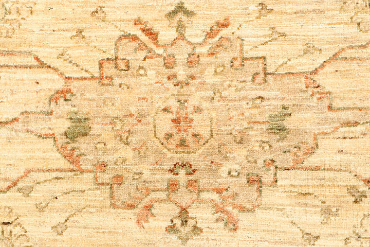 Blanched Almond Oushak 2'  10" x 7'  5" - No. QA27959