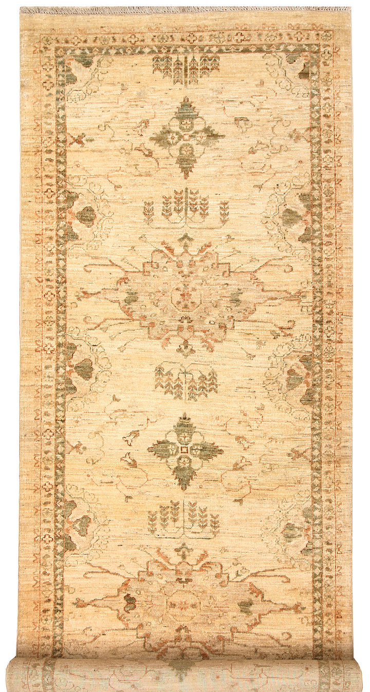 Blanched Almond Oushak 2'  10" x 7'  5" - No. QA27959