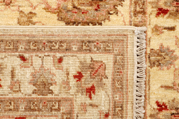 Navajo White Ziegler 2' 6 x 11' 2 - No. 65465 - ALRUG Rug Store