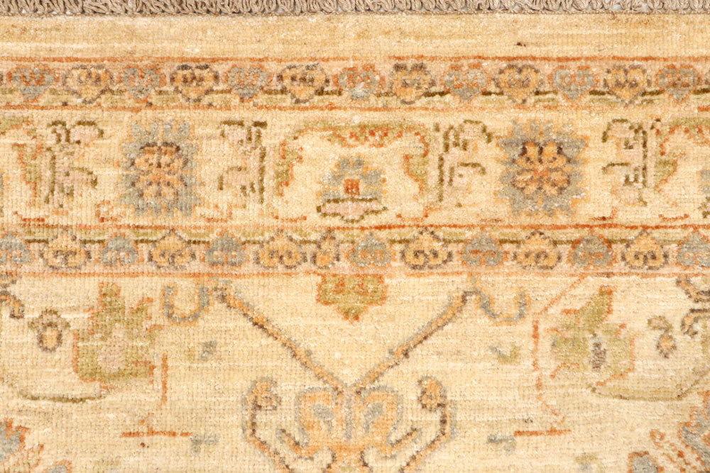Blanched Almond Ziegler 2' 7 x 7' 11 - No. 65475 - ALRUG Rug Store