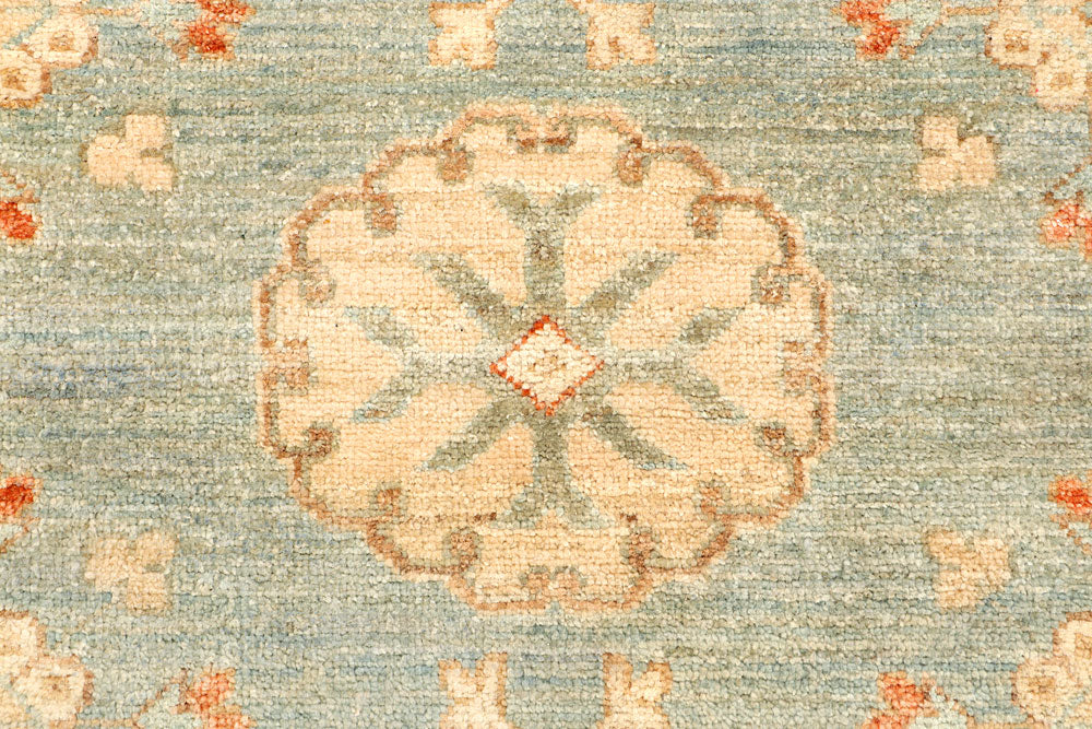 Silver Oushak 2' 6 x 6' - No. 65476 - ALRUG Rug Store