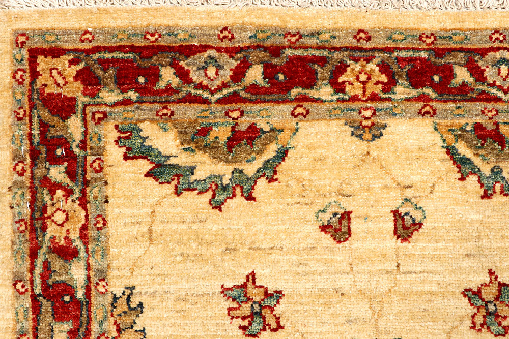 Bisque Ziegler 2' 7 x 12' 7 - No. 65485 - ALRUG Rug Store
