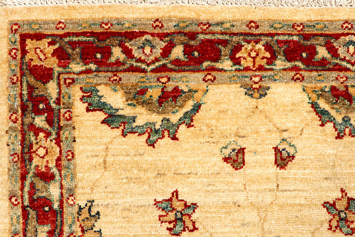 Bisque Ziegler 2' 7 x 12' 7 - No. 65485 - ALRUG Rug Store