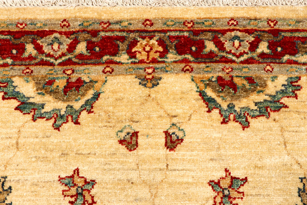 Bisque Ziegler 2' 7 x 12' 7 - No. 65485 - ALRUG Rug Store