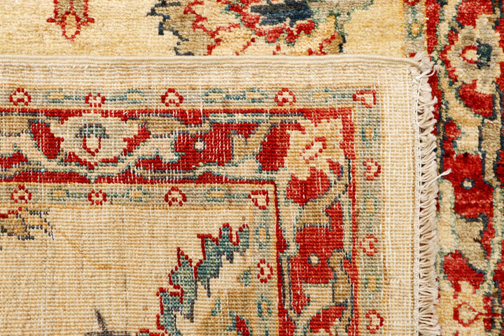 Bisque Ziegler 2' 7 x 12' 7 - No. 65485 - ALRUG Rug Store